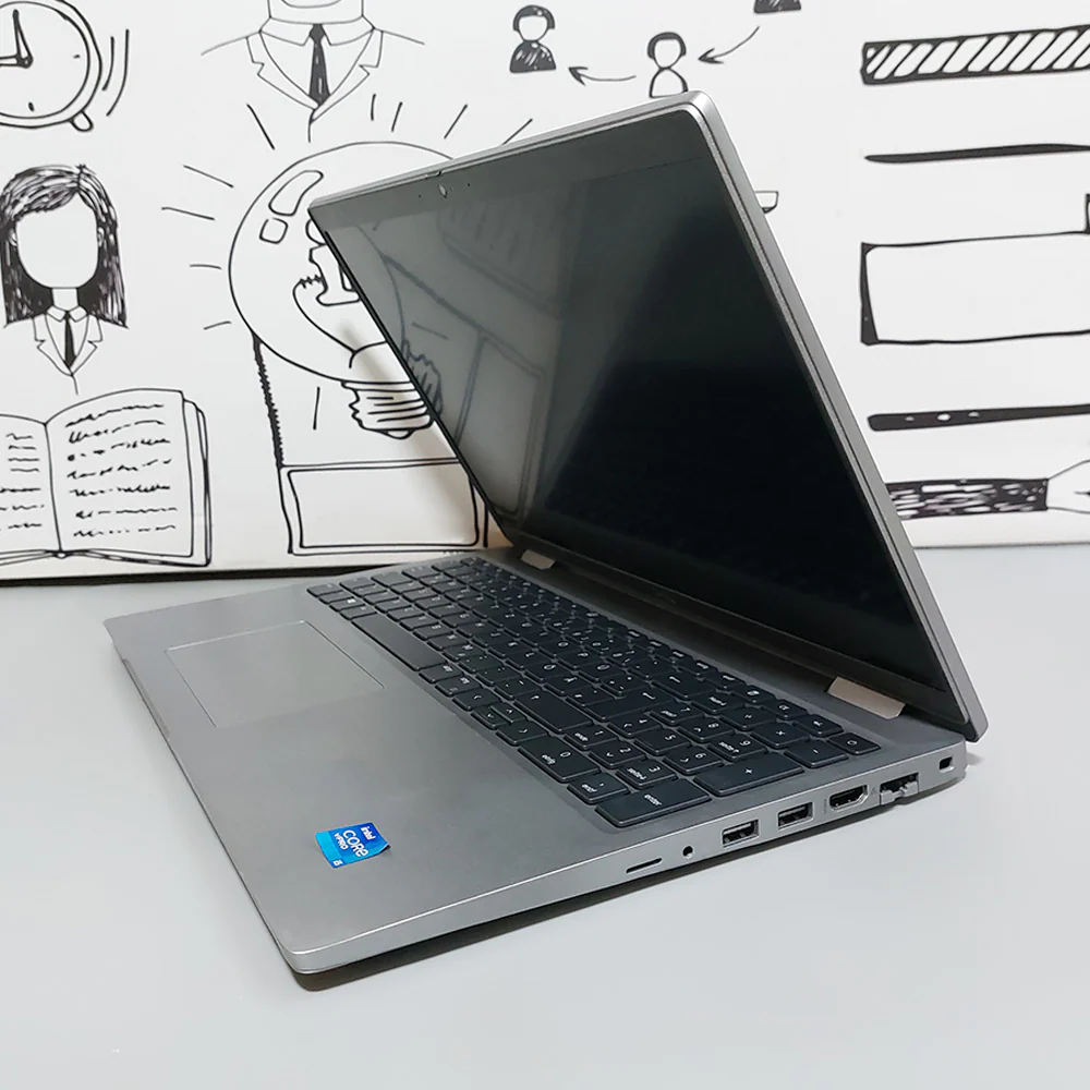 Dell Latitude 5520 Laptop (Intel Core i5-1145G7 - 8GB DDR4 - M.2 256GB - Intel Iris Xe Graphics - 15.6 Inch FHD - Cam) Original Used - Image 4