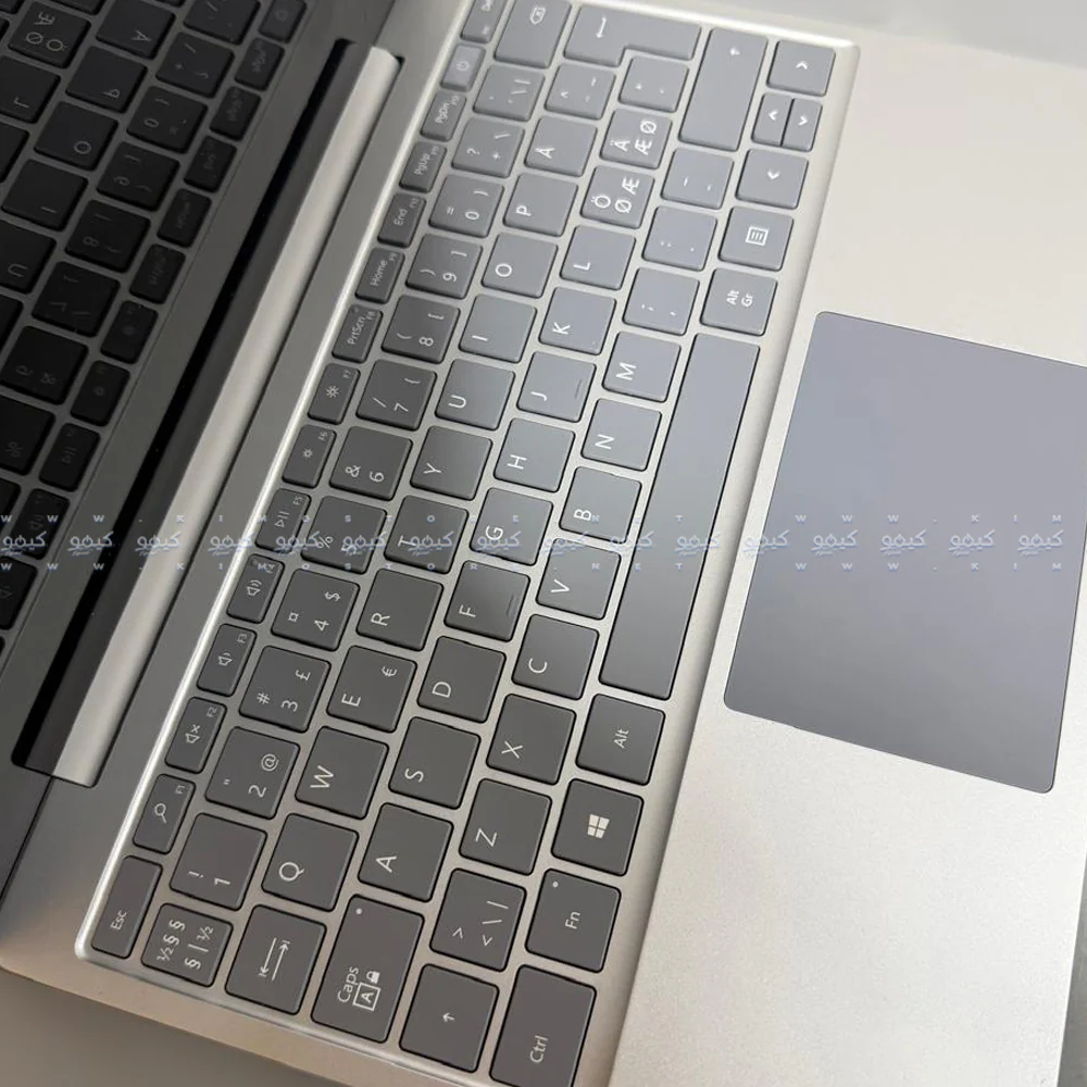 Microsoft Surface Laptop Go (Intel Core i5-1035G1 - 8GB DDR4 - M.2 128GB - Intel UHD Graphics - 12.4 Inch 2K Touchscreen - Cam) Original Used - Image 5