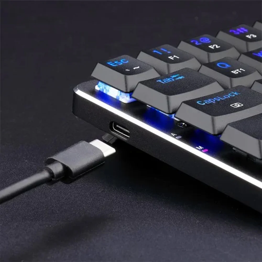 Redragon Elise Pro K615P-KBS Blue Switch Triple Mode Bluetooth Wireless & Wired RGB Gaming Keyboard English & Arabic - Image 8