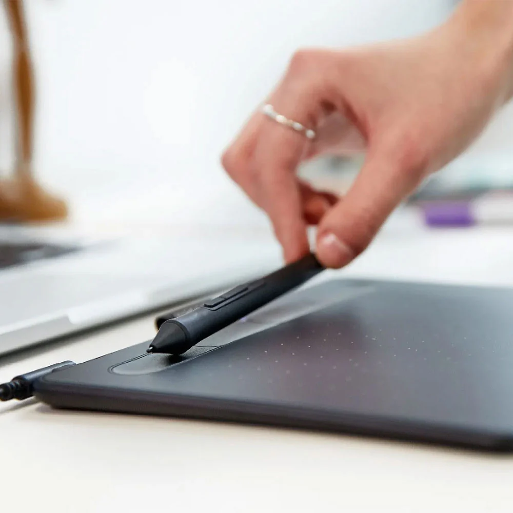 Wacom Intuos CTL-4100WLK-M Manga Edition Bluetooth Small Graphic Tablet - Black - Image 14