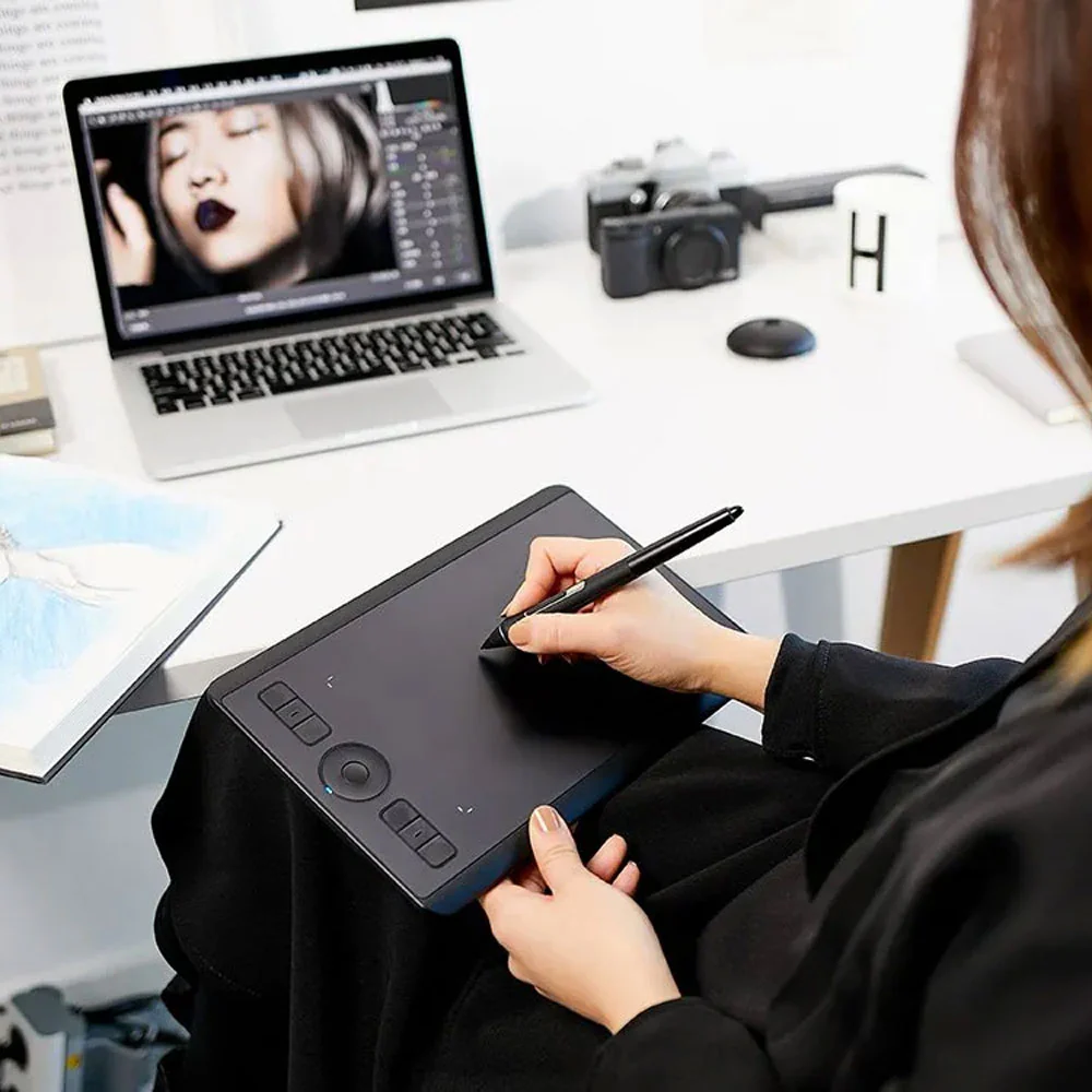 Wacom Intuos Pro PTH460K0B Small Graphic Tablet - Black - Image 15
