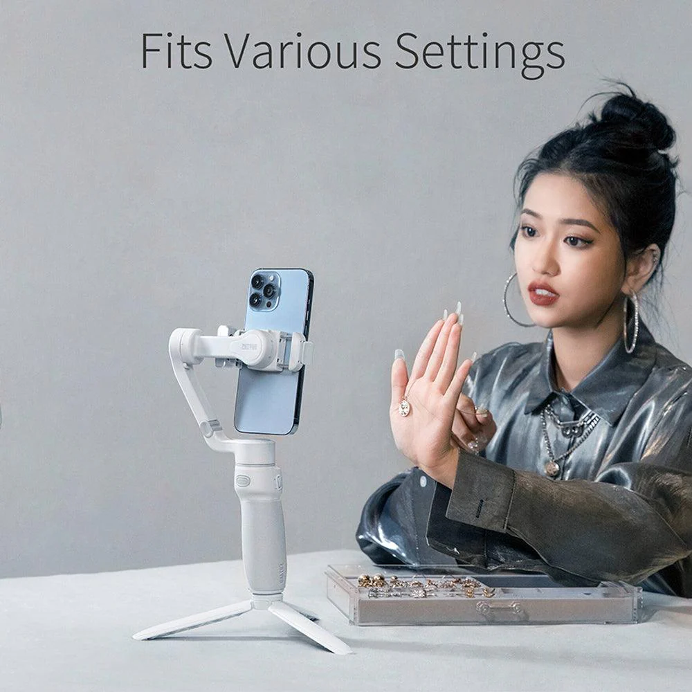 Zhiyun Smooth-Q4 Combo Phone Gimbal Stabilizer - Image 17